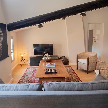 Cozy Nest In The Center Of Isle Sur La Sorgue For 4 People Apartment L'Isle-sur-la-Sorgue Exterior photo