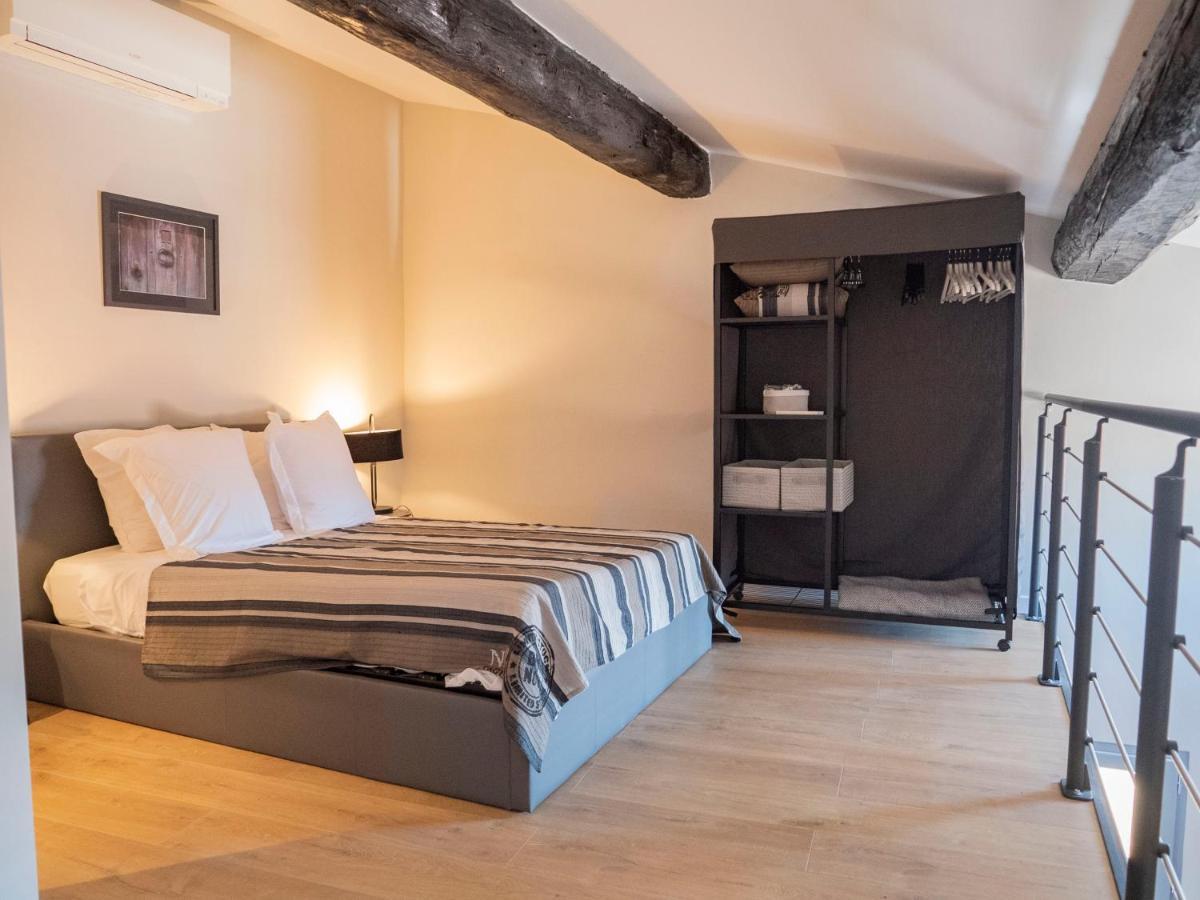 Cozy Nest In The Center Of Isle Sur La Sorgue For 4 People Apartment L'Isle-sur-la-Sorgue Exterior photo