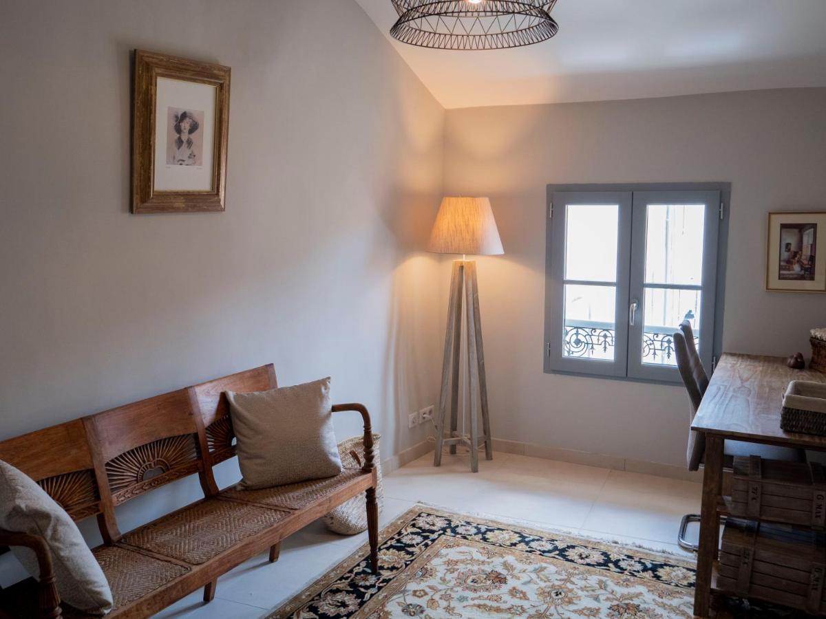 Cozy Nest In The Center Of Isle Sur La Sorgue For 4 People Apartment L'Isle-sur-la-Sorgue Exterior photo