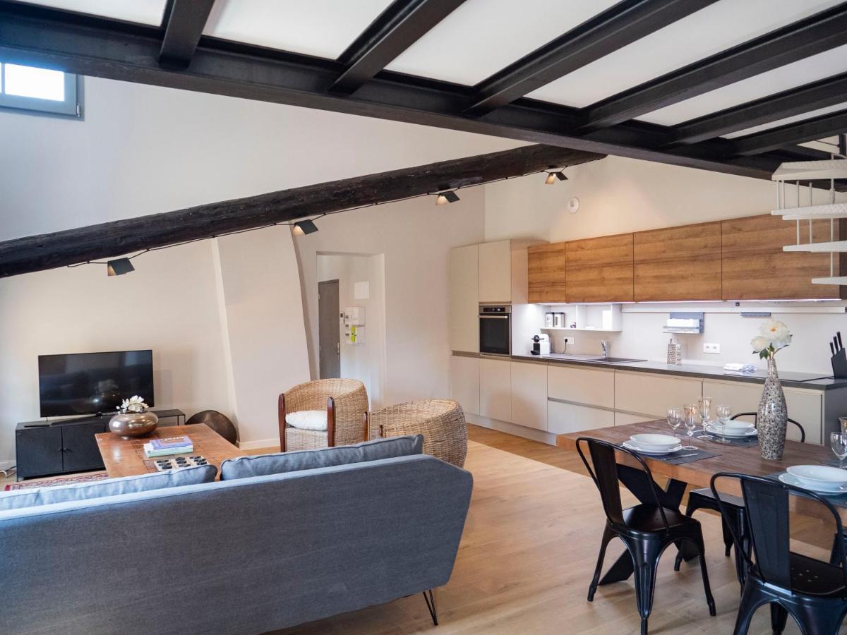 Cozy Nest In The Center Of Isle Sur La Sorgue For 4 People Apartment L'Isle-sur-la-Sorgue Exterior photo