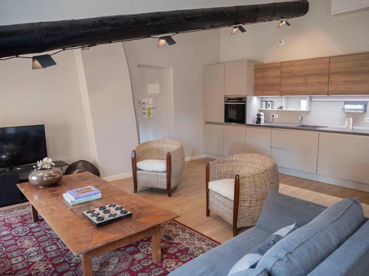 Cozy Nest In The Center Of Isle Sur La Sorgue For 4 People Apartment L'Isle-sur-la-Sorgue Exterior photo