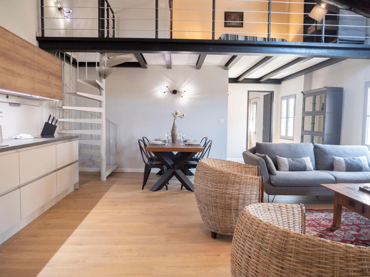 Cozy Nest In The Center Of Isle Sur La Sorgue For 4 People Apartment L'Isle-sur-la-Sorgue Exterior photo